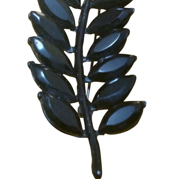 Vintage Brooch Black Flower  Navet Shaped Petals Rhinestone Shapes Large - Picture 4 of 7